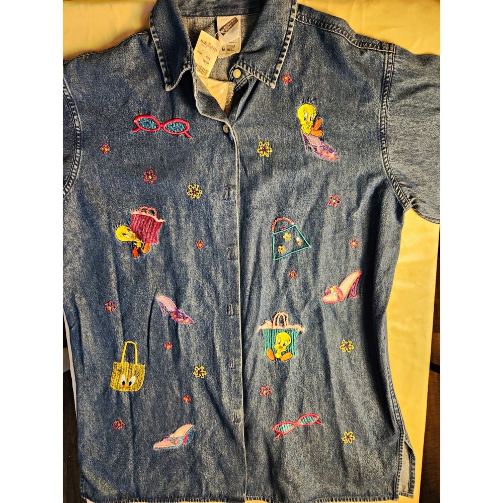 Warner Bros. Studio Tweety Embroidered Blue Denim Shirt M 2000 & Button Covers